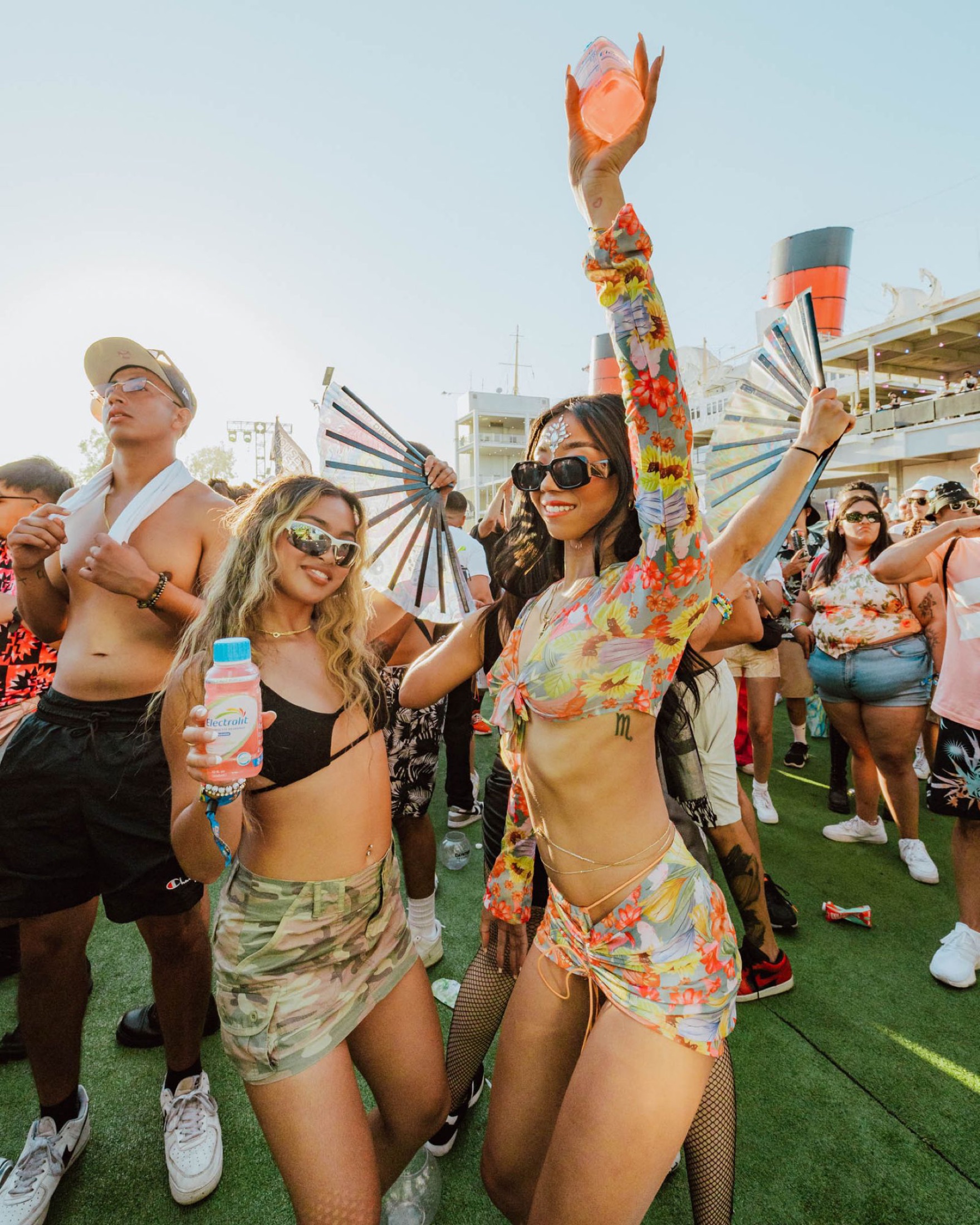 Electrolit in the crowd at Day Trip Festival
