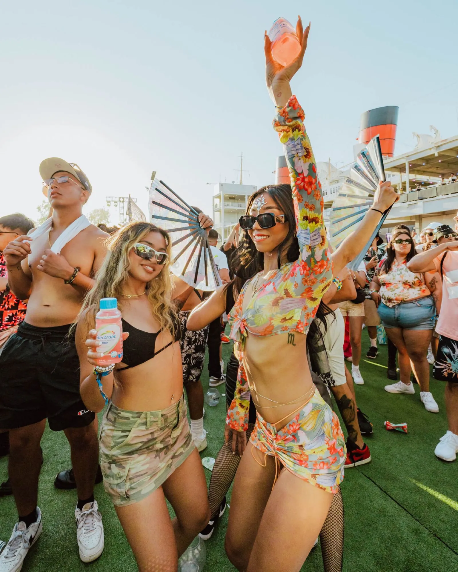 Electrolit in the crowd at Day Trip Festival