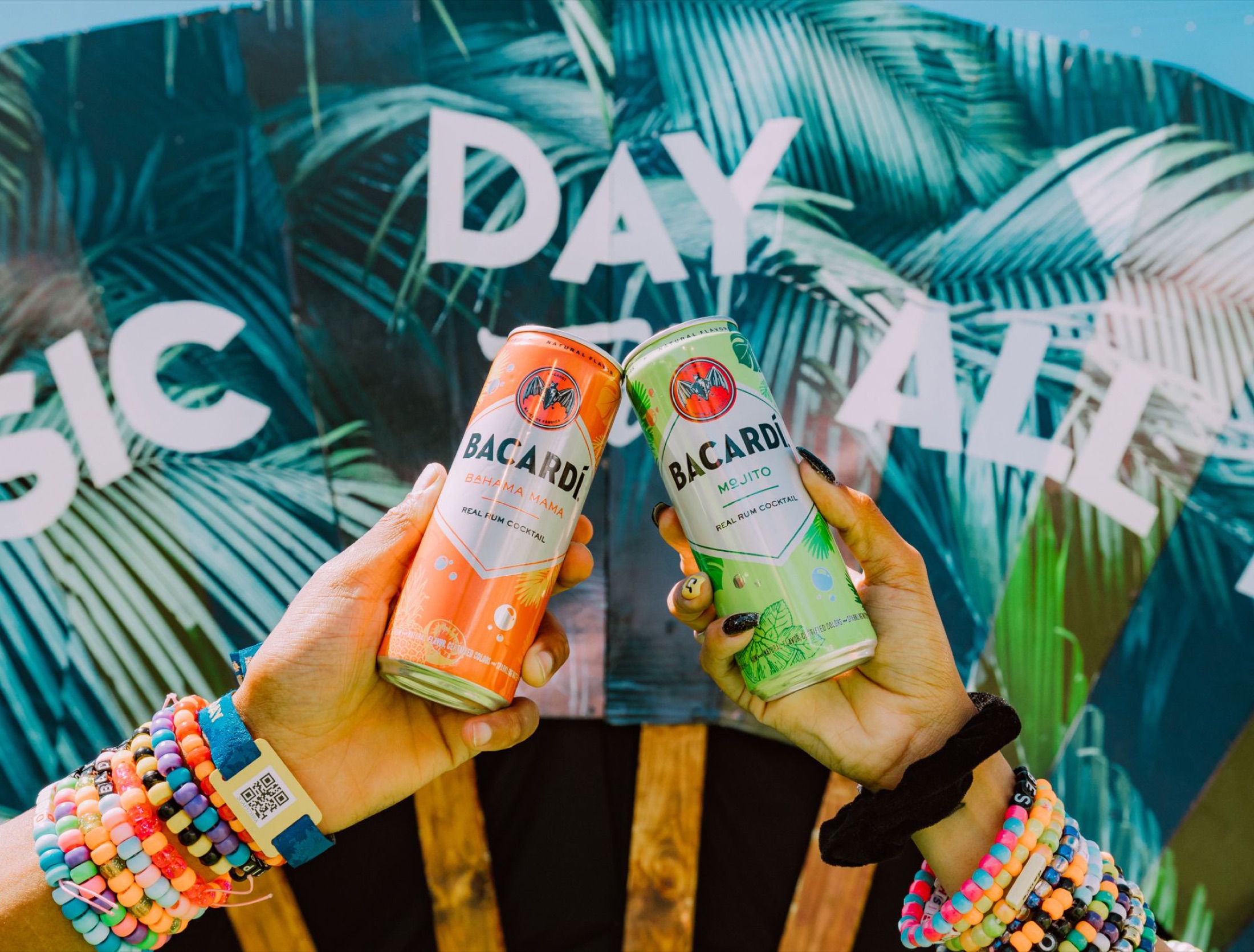 Bacard&iacute; Bahama Mama and Mojito toast at Day Trip